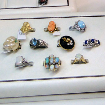 Rings - Precious and semi-precious rings.